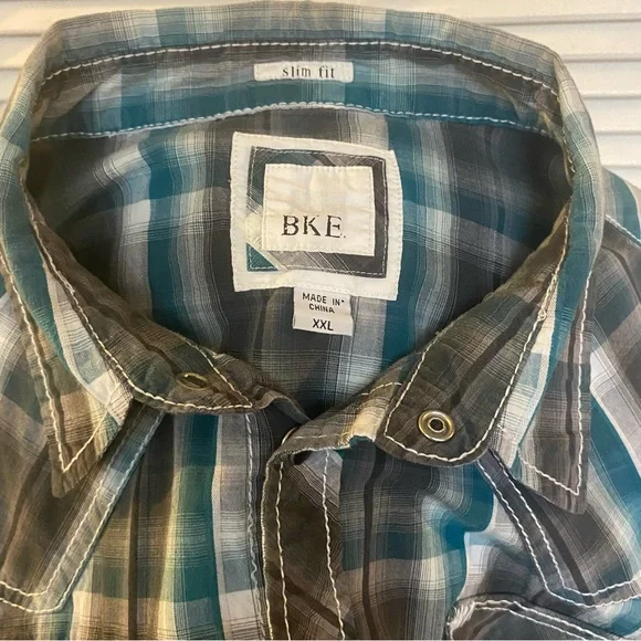 BKE Size XXL Slim Fit Western Snap Plaid Long Sleeve - Picture 6 of 6